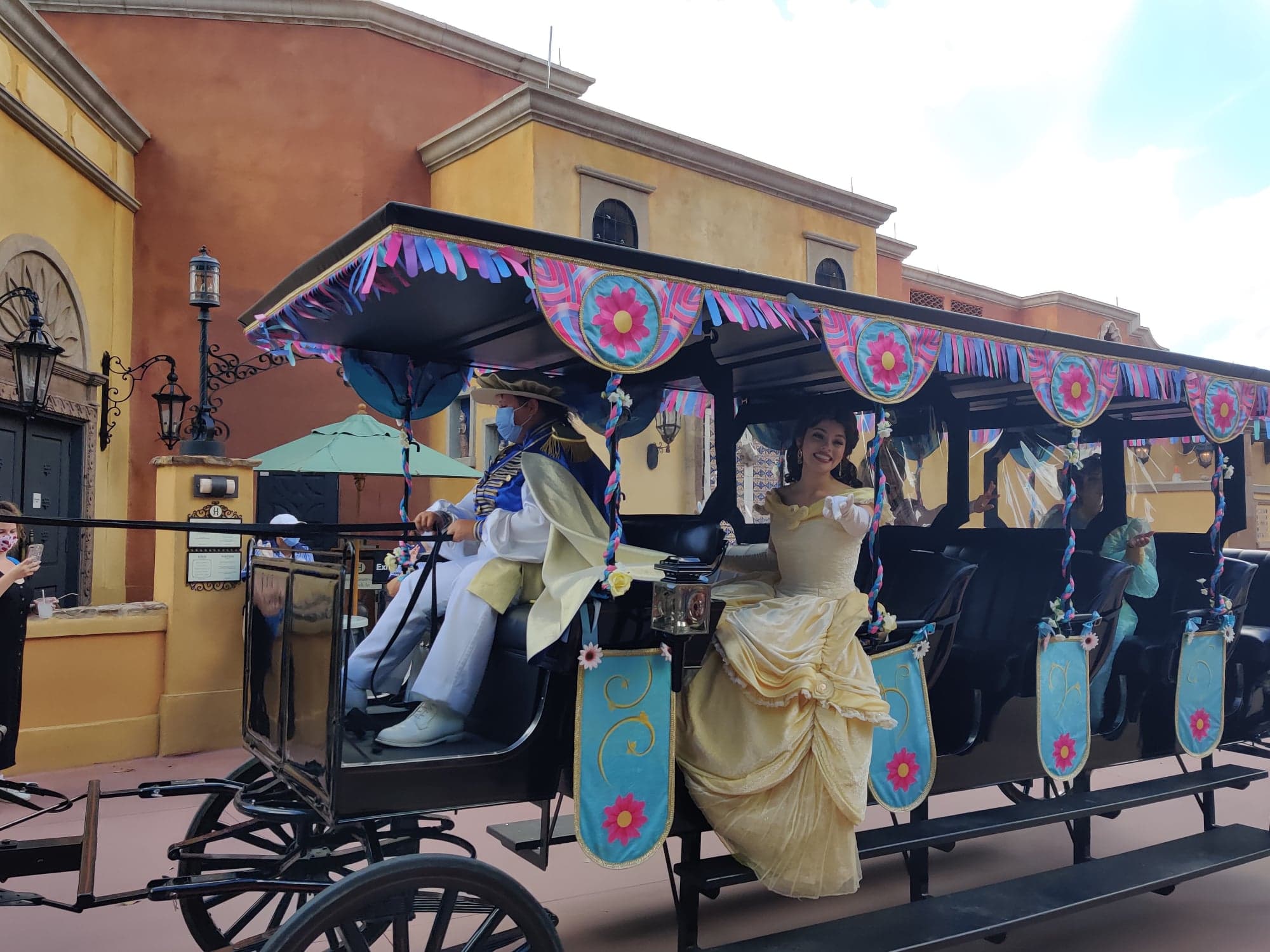 118485648_903447573513329_1319936185857424829_n